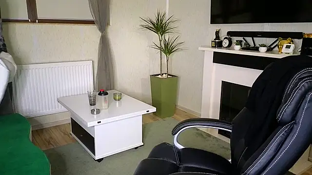 Snapshot of JamieNoxus chatting on 02/25/26, 07:40 JamieNoxus online show from 02/25/26, 07:40