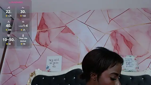 LindaBird online show from 02/03/26, 11:21