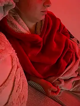 Snapshot of Princessemisse chatting on 10/06/25, 07:44 Princessemisse online show from 10/06/25, 07:44