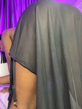 Snapshot of blackgril12 chatting on 02/20/25, 01:25 blackgril12 online show from 02/20/25, 01:25