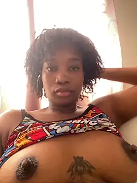 Snapshot of blackgril12 chatting on 02/26/25, 04:45 blackgril12 online show from 02/26/25, 04:45