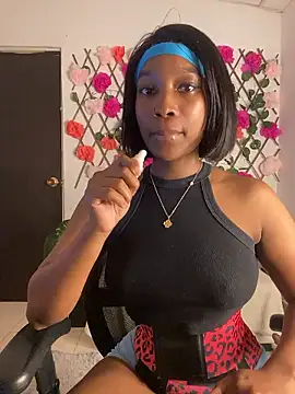 Snapshot of blackgril12 chatting on 01/08/26, 10:34 blackgril12 online show from 01/08/26, 10:34