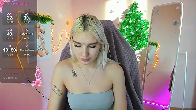 EvelinaLuu online show from 01/18/26, 03:54