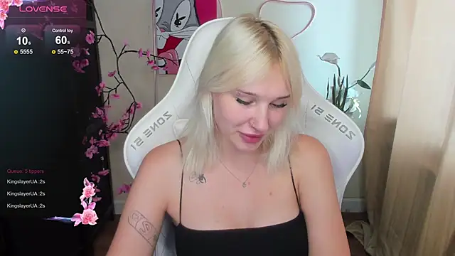 EvelinaLuu online show from 06/28/26, 01:11