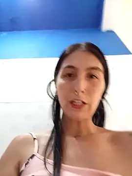 single mother indecent online show from 10/20/25, 04:40