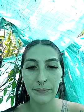 single mother indecent online show from 04/25/26, 05:43