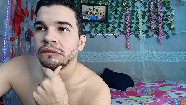 Snapshot of leandro49112 chatting on 02/20/26, 03:03 leandro49112 online show from 02/20/26, 03:03