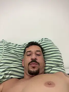 Snapshot of MateusBH123 chatting on 02/02/26, 02:32 MateusBH123 online show from 02/02/26, 02:32