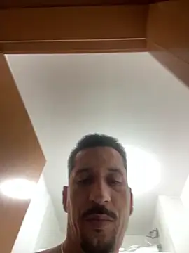 Snapshot of MateusBH123 chatting on 03/28/26, 03:28 MateusBH123 online show from 03/28/26, 03:28