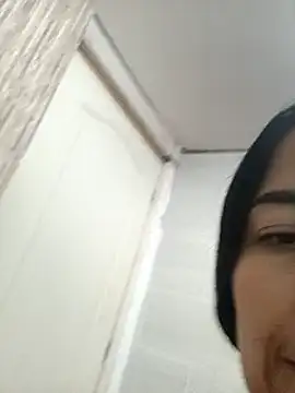 Snapshot of kimbadazz chatting on 02/17/25, 03:15 kimbadazz online show from 02/17/25, 03:15