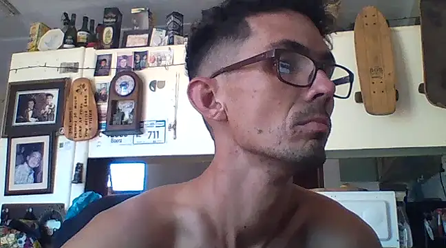 Snapshot of Invisibledickman chatting on 02/08/25, 10:07 Invisibledickman online show from 02/08/25, 10:07