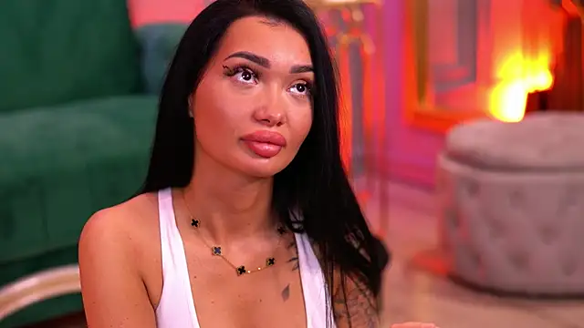 SashaFerrera online show from 02/17/25, 10:25