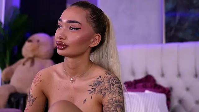 SashaFerrera online show from 09/14/25, 06:29