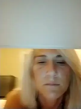 Snapshot of Skippydippy99 chatting on 09/25/25, 05:22 Skippydippy99 online show from 09/25/25, 05:22