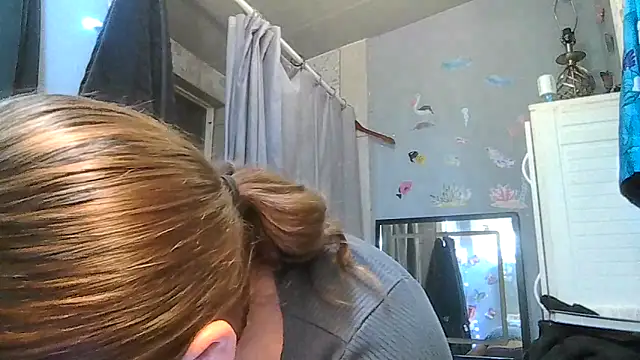 ShysluutGia online show from 10/14/25, 10:16