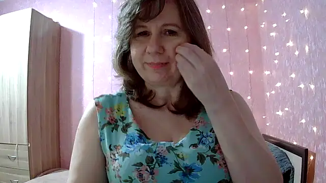 Snapshot of Starsan chatting on 02/09/26, 05:06 Starsan online show from 02/09/26, 05:06