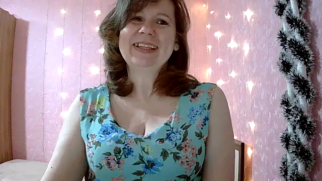 Snapshot of Starsan chatting on 02/12/26, 04:02 Starsan online show from 02/12/26, 04:02