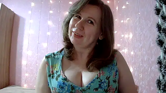 Snapshot of Starsan chatting on 03/08/26, 07:06 Starsan online show from 03/08/26, 07:06