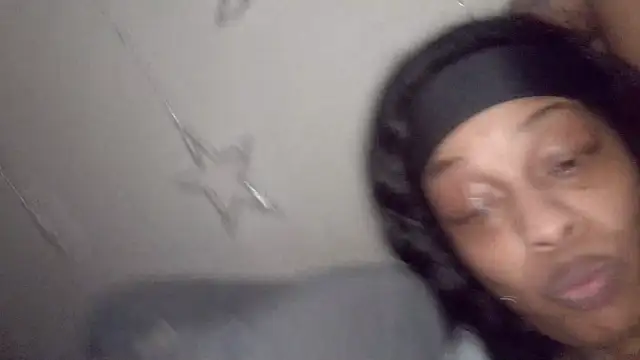 Snapshot of PregnantEbonyGoddess chatting on 03/12/26, 08:09 PregnantEbonyGoddess online show from 03/12/26, 08:09