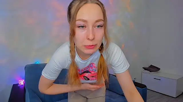 Snapshot of marilinaal chatting on 02/11/25, 04:11 marilinaal online show from 02/11/25, 04:11