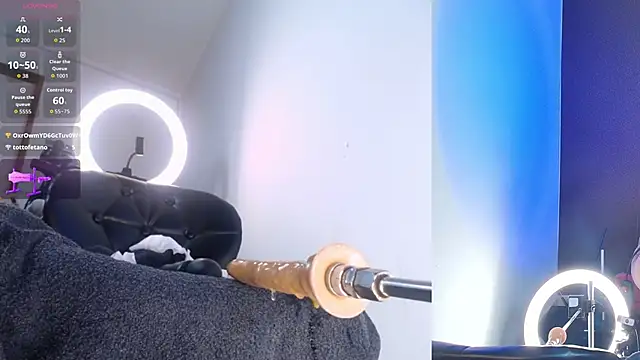 luciana hunters online show from 12/18/25, 01:17