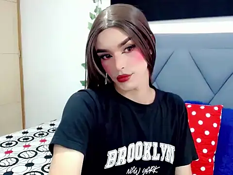 dominic 00 online show from 02/19/25, 03:38