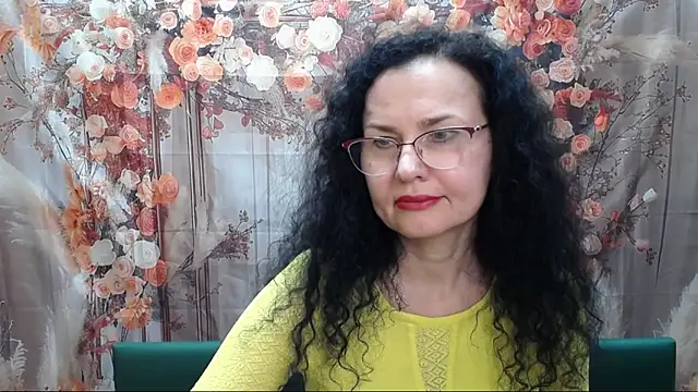 Miroslava Happi online show from 03/26/26, 06:41
