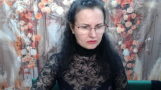 Miroslava Happi online show from 04/25/26, 05:43