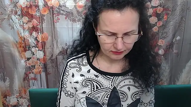 Miroslava Happi online show from 05/01/26, 05:34