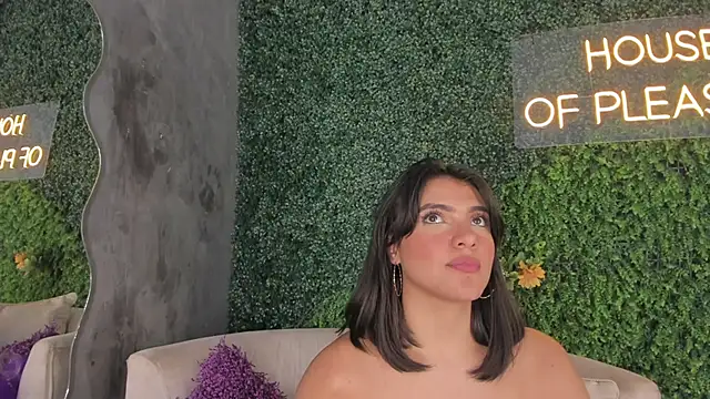 emmiily z online show from 02/22/25, 12:05