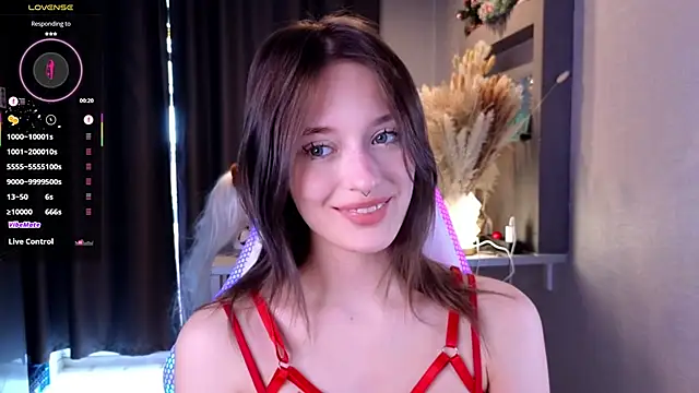 Snapshot of Hisoka_akerley chatting on 05/28/26, 04:21 Hisoka akerley online show from 05/28/26, 04:21