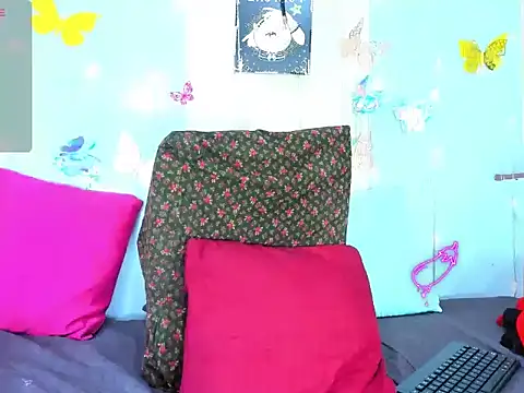 Snapshot of corynatayler chatting on 03/07/26, 10:07 corynatayler online show from 03/07/26, 10:07