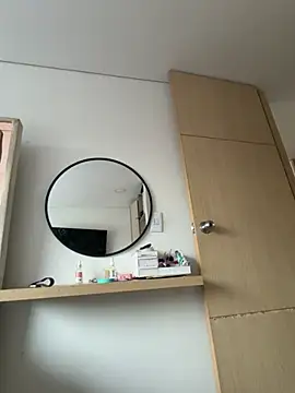 KarolVega- online show from 11/11/25, 02:50