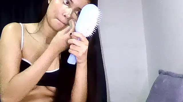 CHLOE ISABELL online show from 04/23/26, 11:29