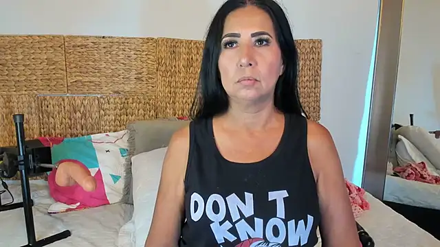 Jackiehmilf52 online show from 06/06/26, 01:27