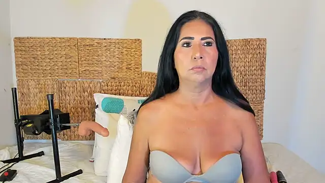 Jackiehmilf52 online show from 06/15/26, 01:35