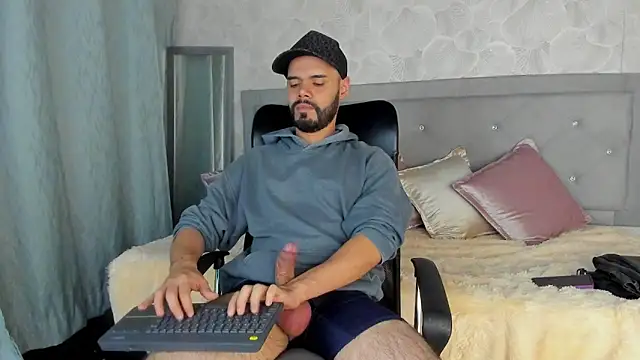 Luke Diaz7 online show from 03/04/25, 03:44