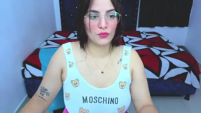 atenea 02 love online show from 09/19/25, 12:45