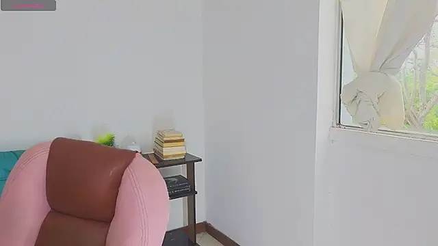 atenea 02 love online show from 05/24/26, 10:04