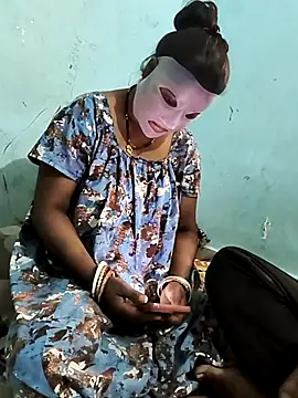 CuteRani001 online show from 02/24/25, 10:37