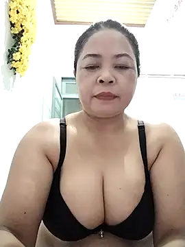Snapshot of Baby-bigtits2024 chatting on 09/19/25, 09:59 Baby-bigtits2024 online show from 09/19/25, 09:59
