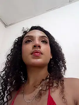 Majo BigTits online show from 10/27/25, 01:42