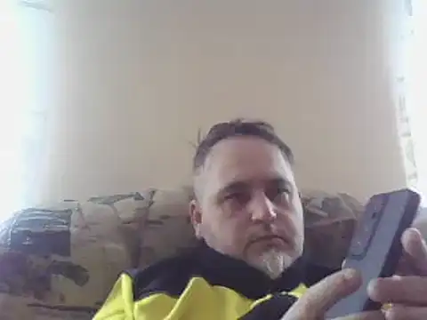 Snapshot of Szolga10 chatting on 02/23/25, 07:11 Szolga10 online show from 02/23/25, 07:11