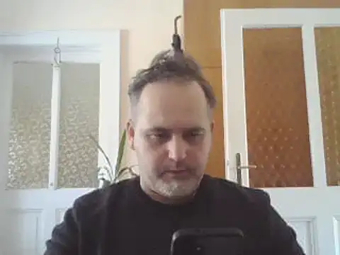 Snapshot of Szolga10 chatting on 03/21/25, 01:56 Szolga10 online show from 03/21/25, 01:56