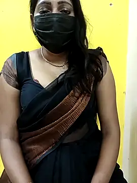 Snapshot of Thamarai28 chatting on 03/05/25, 12:05 Thamarai28 online show from 03/05/25, 12:05