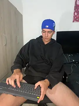 Snapshot of jacknoriz chatting on 03/12/25, 12:42 jacknoriz online show from 03/12/25, 12:42