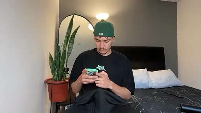 Snapshot of jacknoriz chatting on 02/13/26, 11:28 jacknoriz online show from 02/13/26, 11:28