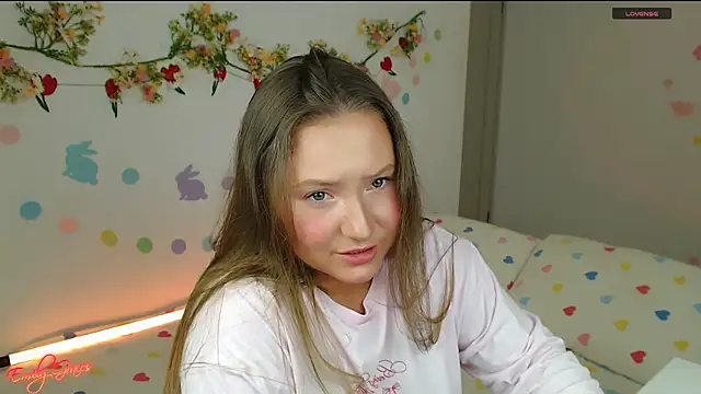 EmilyxxGraces online show from 04/06/26, 12:08