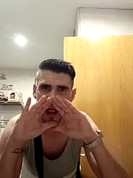 halfArabhalfspanish online show from 06/06/26, 01:16