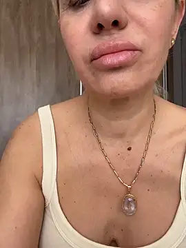 DeboraXporn online show from 04/24/26, 07:22